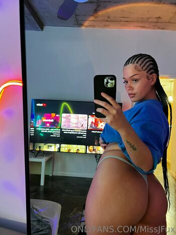 Missjfux