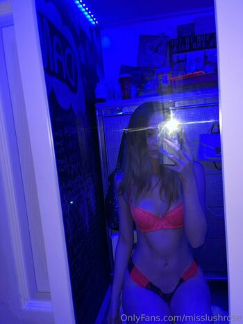 Misslushrose