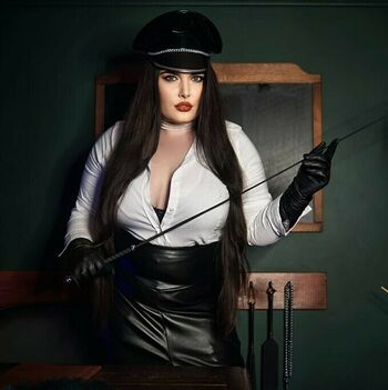mistresskarino