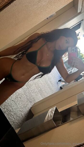 Molly Eskam