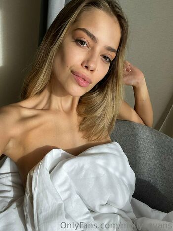 molly_evans