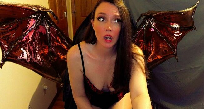 Molly Nova