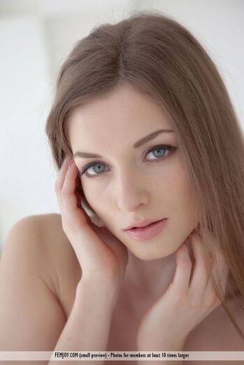 molly_v