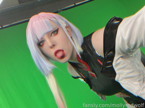 MollyRedWolf