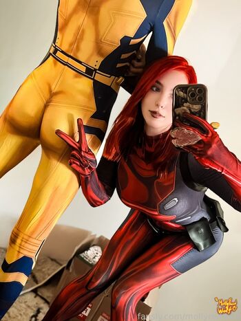 MollyRedWolf