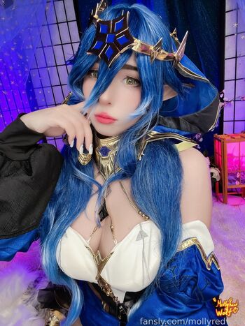 MollyRedWolf