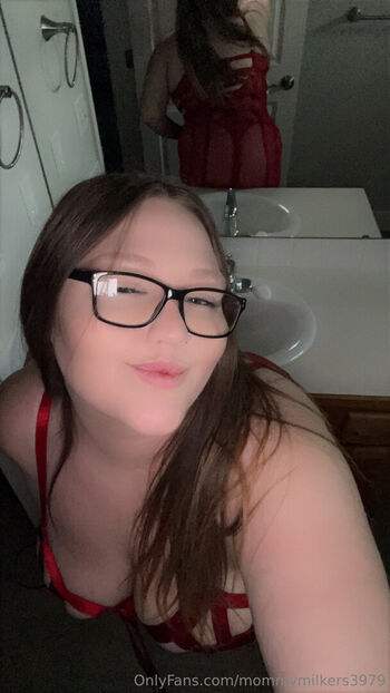 mommymilkers3979