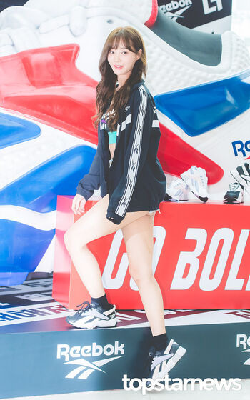 Momoland
