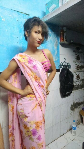 Mona_Babe_