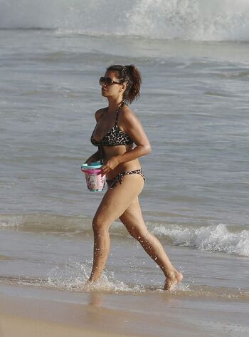 Monica Cruz