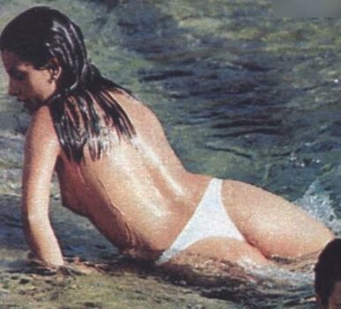 Monica Cruz