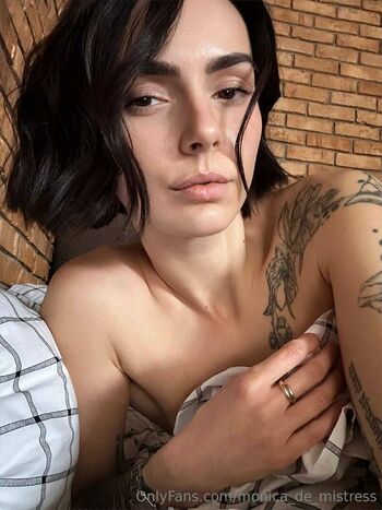 monica_de_mistress