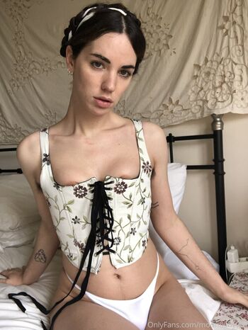moonbaby96_