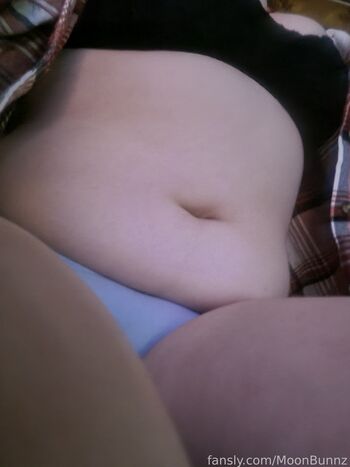 MoonBunnz