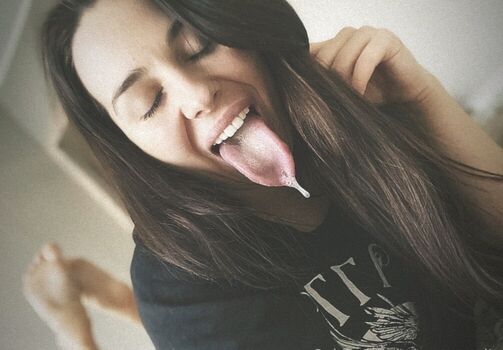 moremoremore888