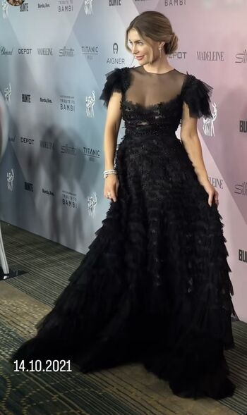 Mrs.Bella