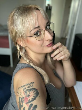 mrstittykatty