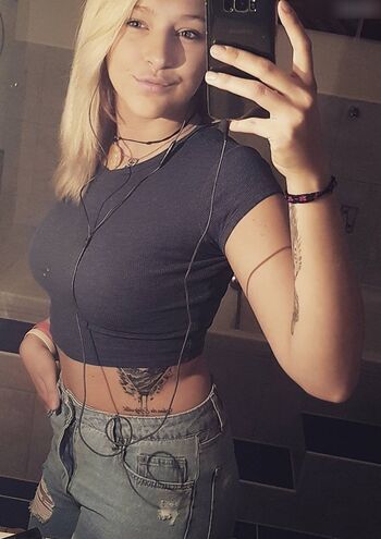 MrsXeniaTv