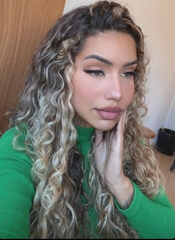 Muito Linda
