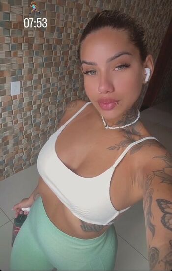 Muito Linda