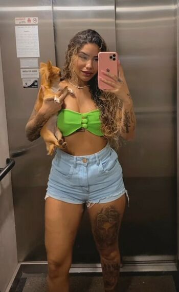 Muito Linda
