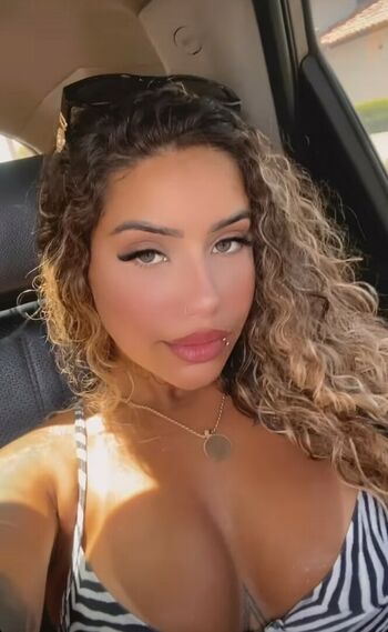 Muito Linda