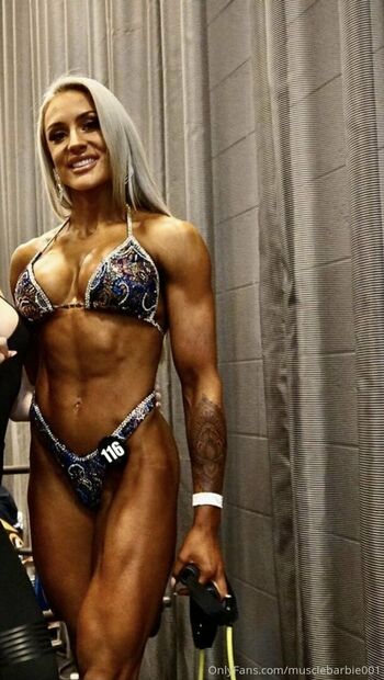 musclebarbie001