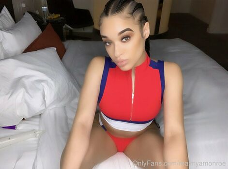 Mya Lashaun