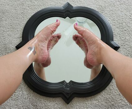 myprettyfeet8free