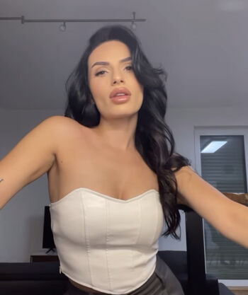 Myra_Ric