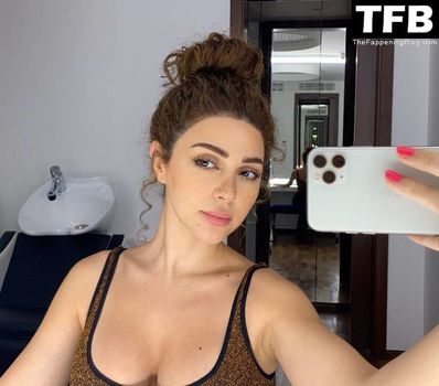 Myriam Fares