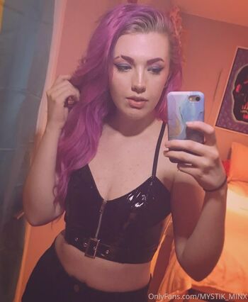 mystik_minx