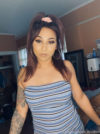 nadia_bynature