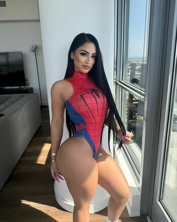 Nadia Khar