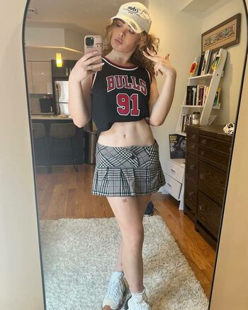 Nae Noelia