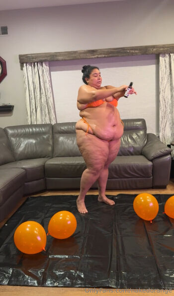 nakedorange