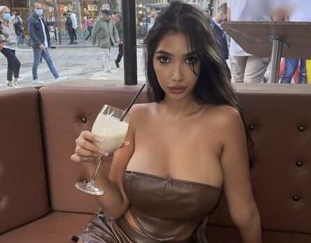 Naomi De Crescenzo