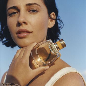 Naomi Scott