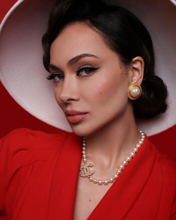 Nastasya Samburskaya