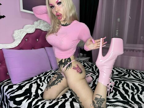 nasty_bimbo