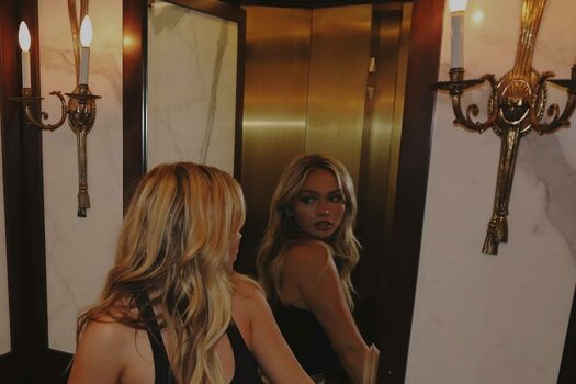 Natalie Alyn Lind