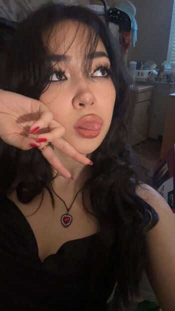 Natalie Tran