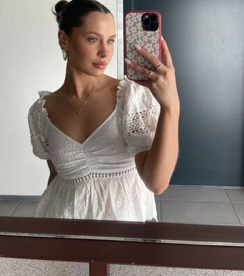 Natasha Bure