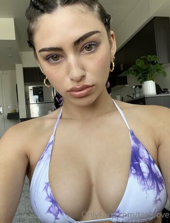 Natasha Eklove