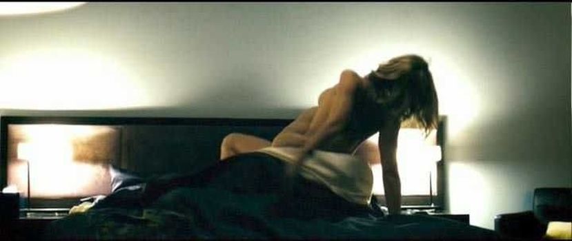 Natasha Henstridge