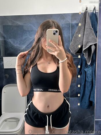 Natasha Moore onlyfans
