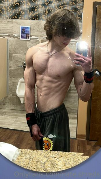 nate.shreds