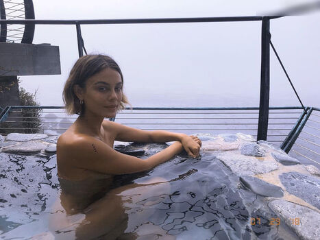 Nathalie Kelley