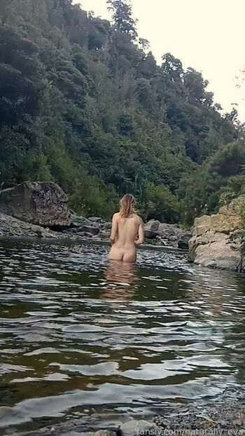 naturally_eva