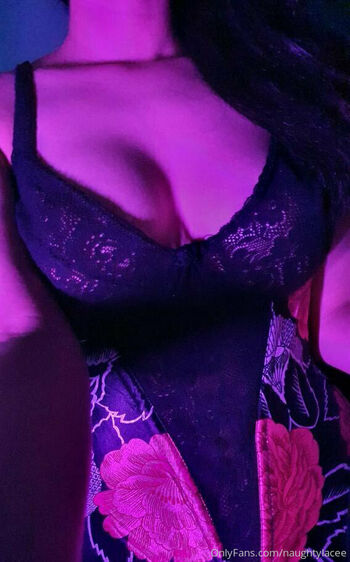 naughtylacee